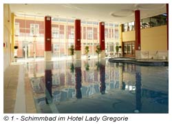 Schwimmbecken im Hotel Lady Gregorie