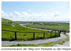 Klippen von Moher - der Weg vom Parkplatz direkt zur Küste