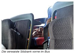 Ring of Kerry - die verwaiste Sitzbank vorne im Bus