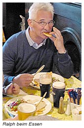 Cashel - Ralph beim Mittagessen