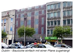 Dublin - O´Connell Street - Baulücke einfach mit einer Plane zugehangen